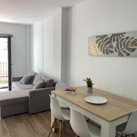 Apartamentos Marmoles Centro Málaga Kültér fotó