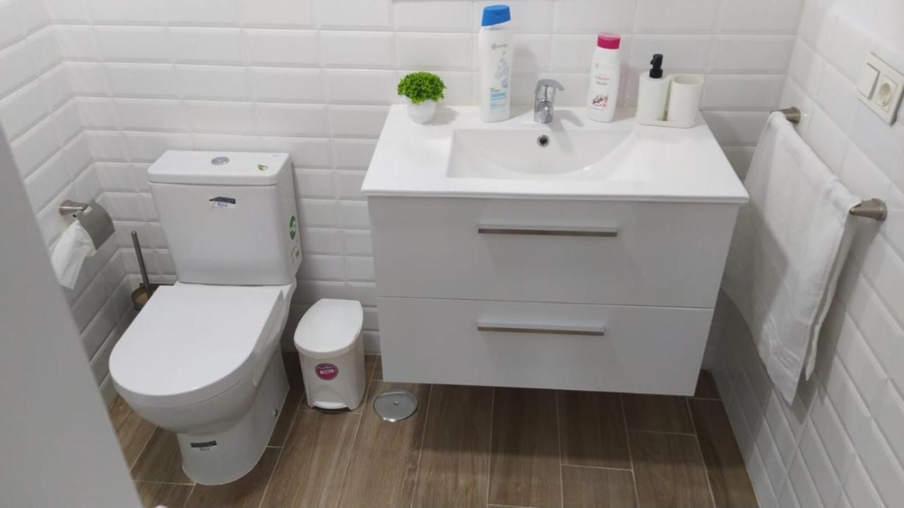 Apartamentos Marmoles Centro Málaga Kültér fotó