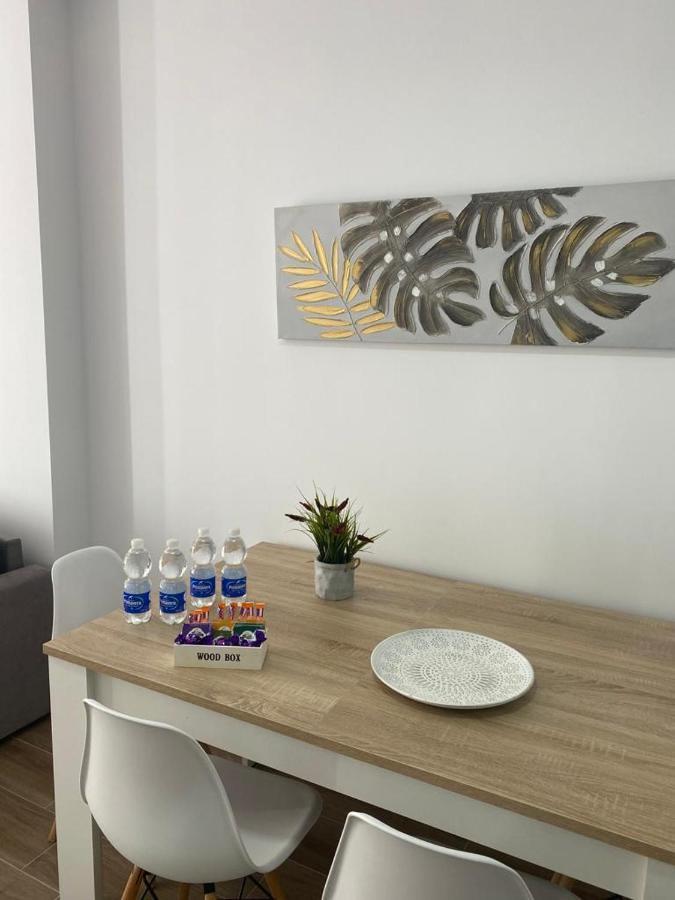 Apartamentos Marmoles Centro Málaga Kültér fotó